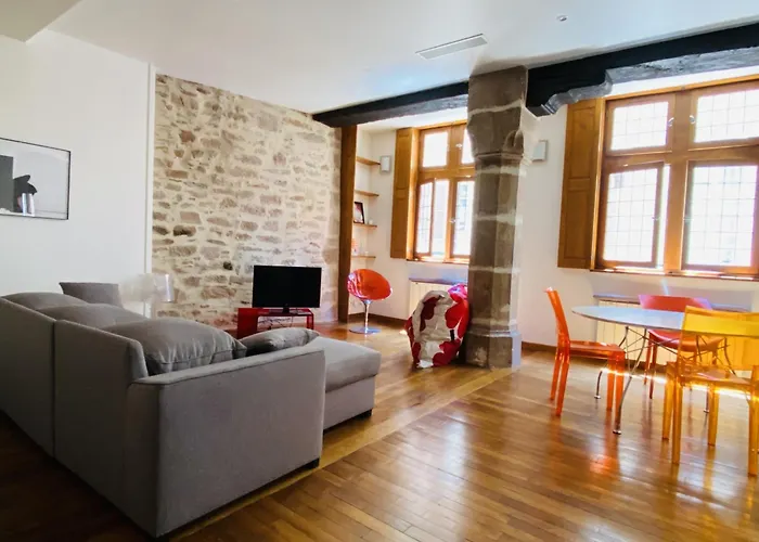 Pierres Et Charme 아파트